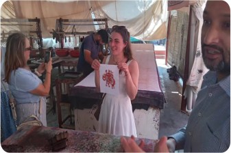 4-Hour Old Jaipur Walking Tour with Markets, Street Food and Rickshaw