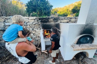 4-Hour Farm and Cooking Class in Naxos with Wood-Fire Recipes
