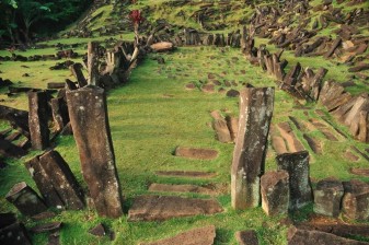 1-Day Gunung Padang Archaeology Tour in West Java with Lunch