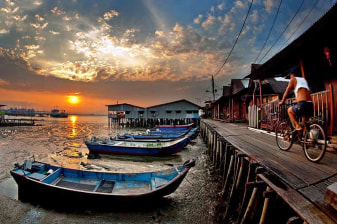 3-Day Taman Negara and Cameron Highlands Tour to Penang