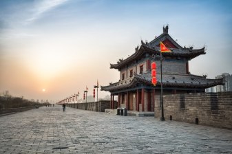 Full-Day Xi'an Terra-Cotta Warriors Tour with Custom City Attractions