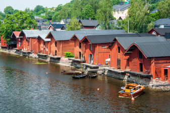 4-Hour Porvoo Sightseeing Tour from Helsinki with Old Town Walk