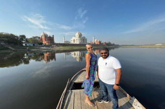 12-Hour Agra Taj Mahal Tour from Delhi with Agra Fort and Lunch