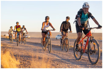 2-Hour Punta Cuevas Bike Tour in Puerto Madryn from the Cruise Pier