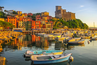 2-Hour Private Lerici Walking Tour with Castle and Gulf of Poets Views