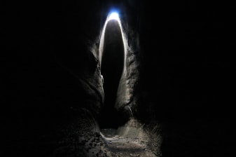 4-Hour Mount Etna Hike to Serracozzo Cave and the Bove Valley