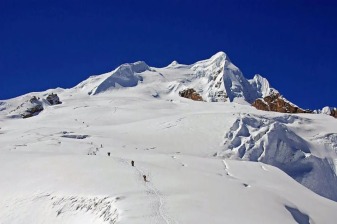 14-Day Mera Peak Trek in Nepal with Summit and Sherpa Support