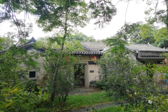 1-Day Guanlan Original Printmaking Base Tour in Shenzhen