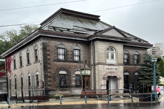 8-Hour Otaru Canal Tour from Sapporo with Glass Craft and Beer Tasting
