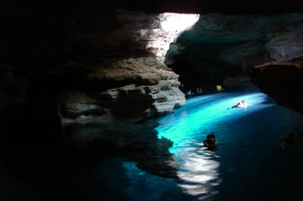 8-Hour Chapada Diamantina Cave Pools Tour with Blue Pool Swim