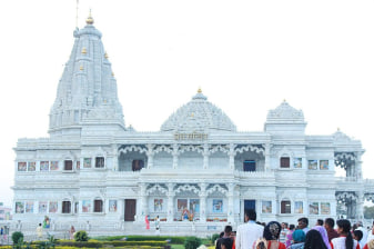 2-Day Agra Tour with Mathura and Vrindavan from Delhi