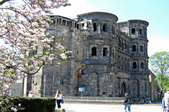 3-Hour Roman UNESCO Heritage Tour in Trier with Archaeological Museum