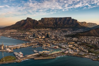 4-Hour Cape Town Highlights Tour with Castle of Good Hope
