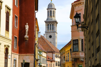 3-Day Hungarian Castles and Towns Tour from Budapest with Wine Tasting