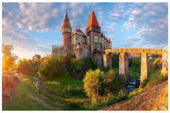 11-Hour Corvin Castle Tour from Oradea with Gothic Architecture