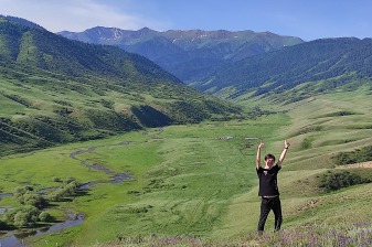 2-Day Charyn Canyon and Kolsay Lakes Tour with Kaindy Lake