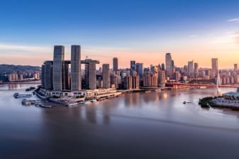 7-Hour Chongqing City Walk Tour with Flexible Viral Hotspots