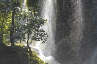 9-Hour Krka National Park Tour from Trogir with Ante's Konoba Lunch