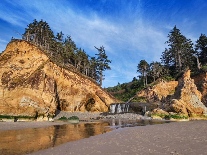 Hug Point Falls | Portland Private Tours | Travel Curious