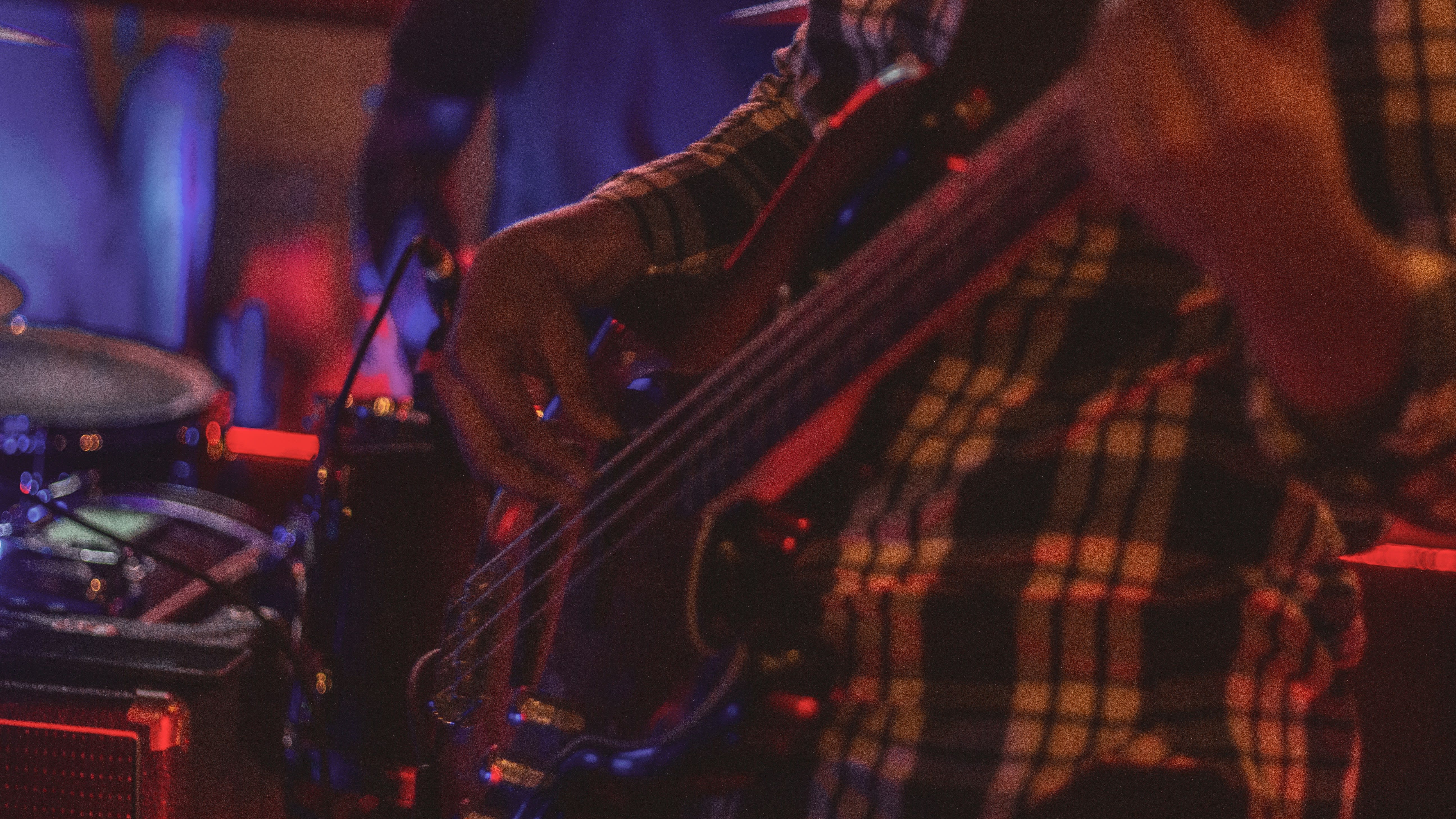 Concert at Maxwell's on Main