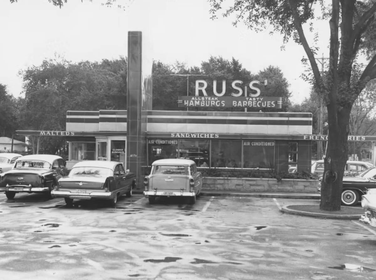 Russ' Restaurant