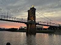 SUNSET & SIPS CRUISE