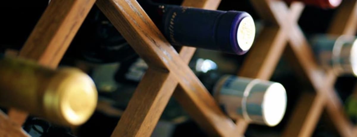 J9 Wine Bar