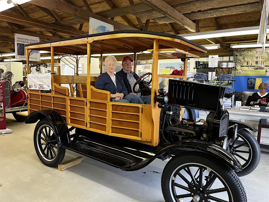A250 - The History of US - Trunk Show - Saegertown Area Library