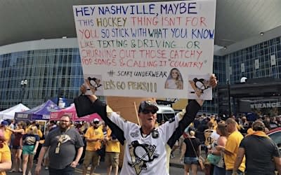 Pens Return to Nashville - First Annual  “Scratch My Back” Bar Crawl