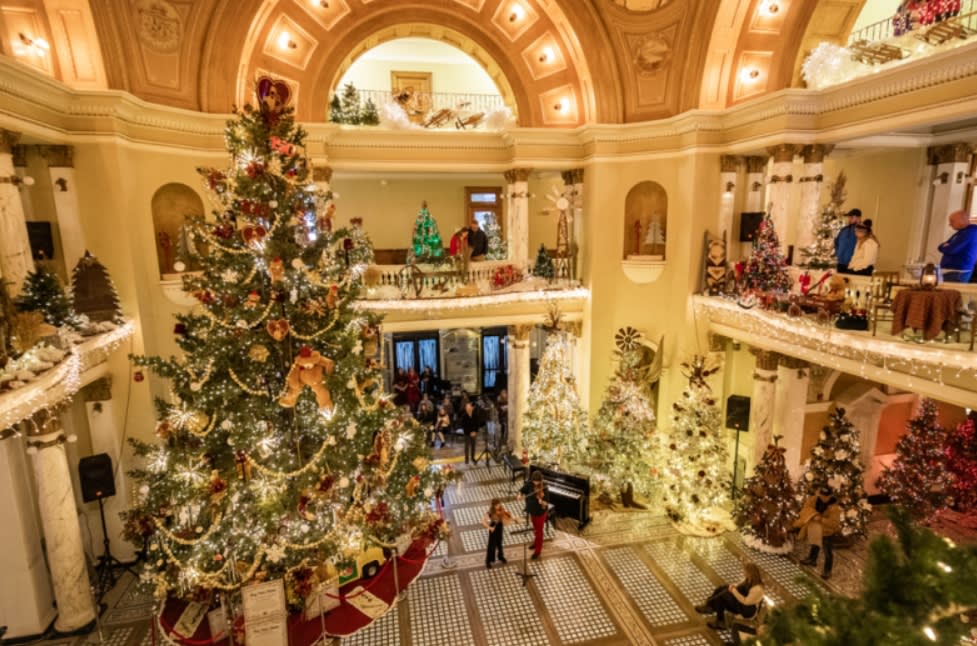 Christmas at the Capitol