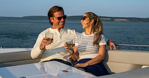 Boats & Bourbon Social | MarineMax Wrightsville Beach