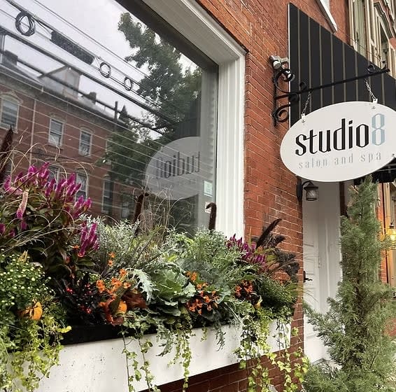 Studio 8