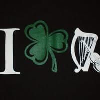 Mullaney's Harp & Fiddle Irish Pub
