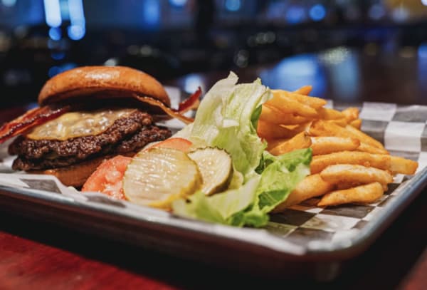 Silver Creek Sports & Social