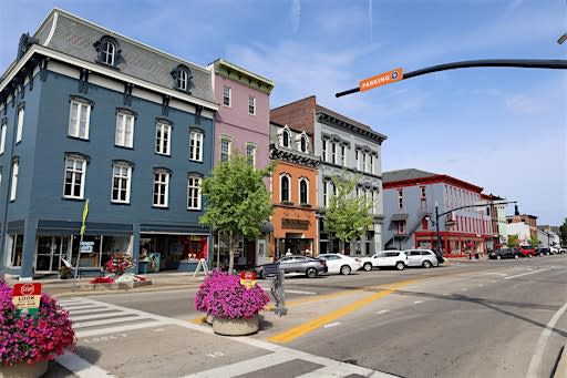 Revitalization Series Workshop: Strong Communities Start with Connection