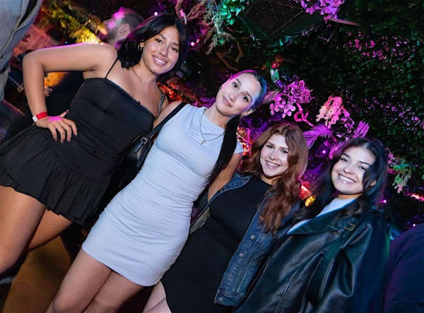 My 20's in the City: Cleveland Heights | Dinner with New Friends