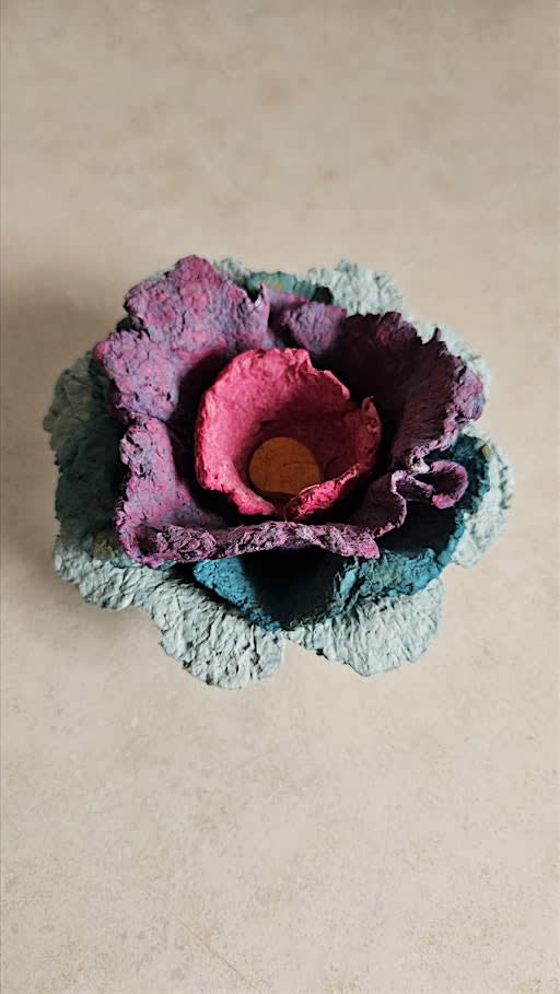 Pretty Little Paper Pots