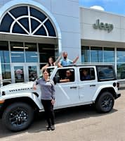 LaFontaine Lansing Jeep Meet & Greet