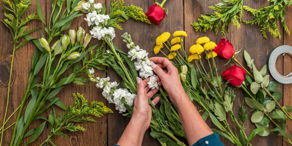 Fresh Flower Market at Heinen's: Everyday Flower Design