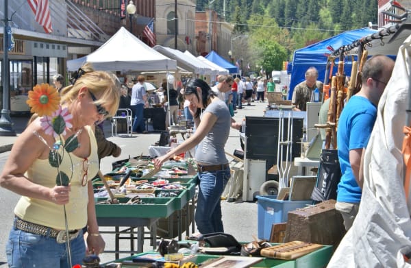 Under the Freeway Flea Market