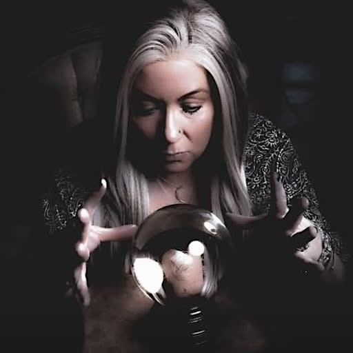 Past Life Regression Analysis with Maureen Grudzinski