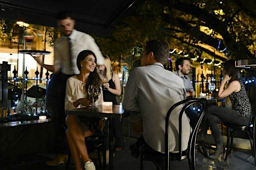 40+ Date Night @ Puttery Minneapolis | Cityswoon | Ages 40-55