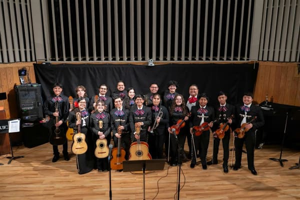 Mariachi Fuego