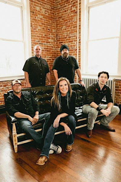 Copper Mountain Band + Line Dancing Lessons