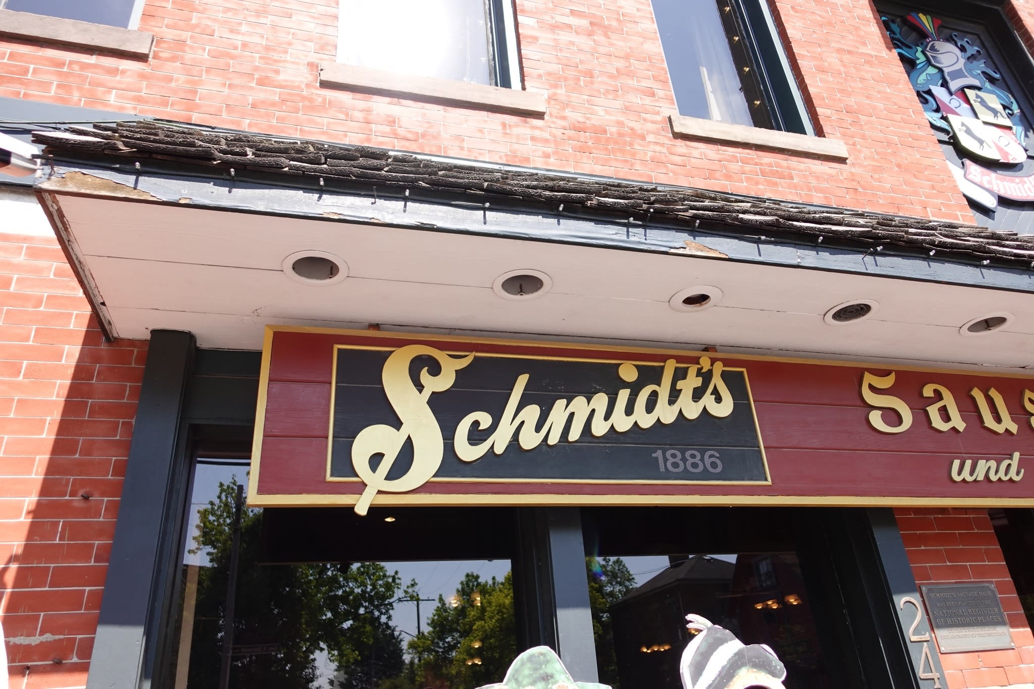 Schmidt’s Sausage Haus Restaurant