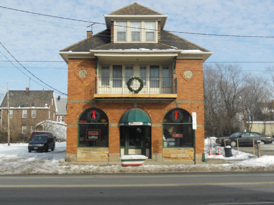 Messina Pizza & Bakery