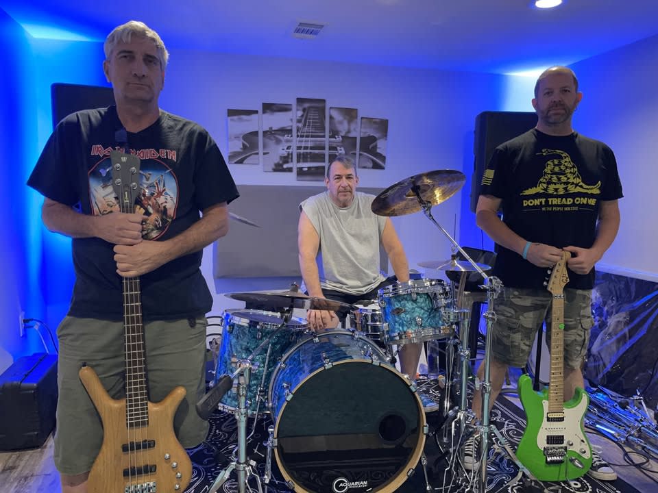 Astro Cat at Fenders!