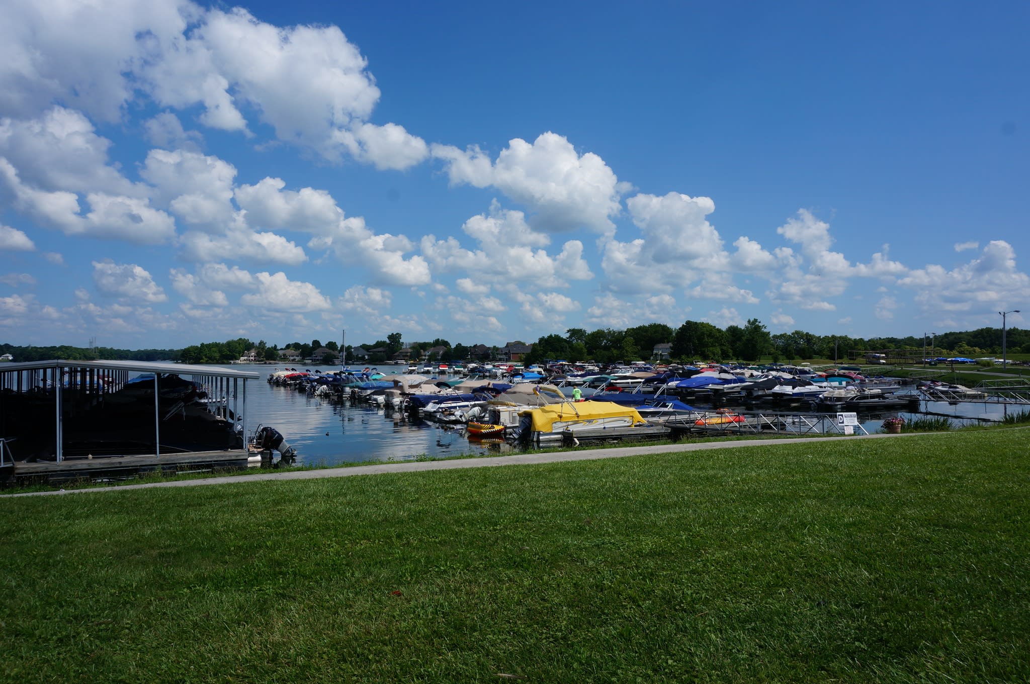 Morse Marina (Morse Lake Marina)