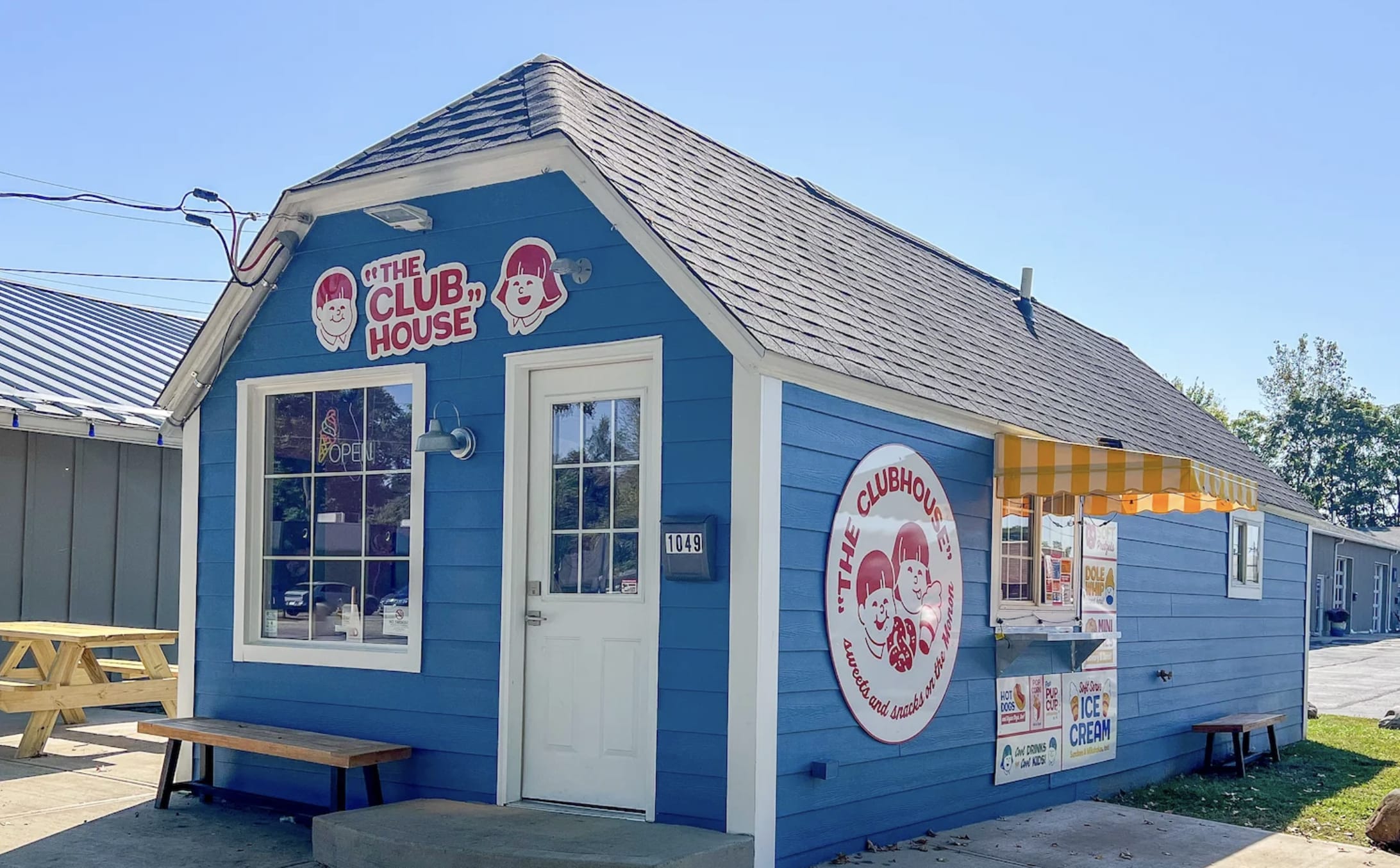 The Clubhouse (by Pots & Pans Pie Co.)