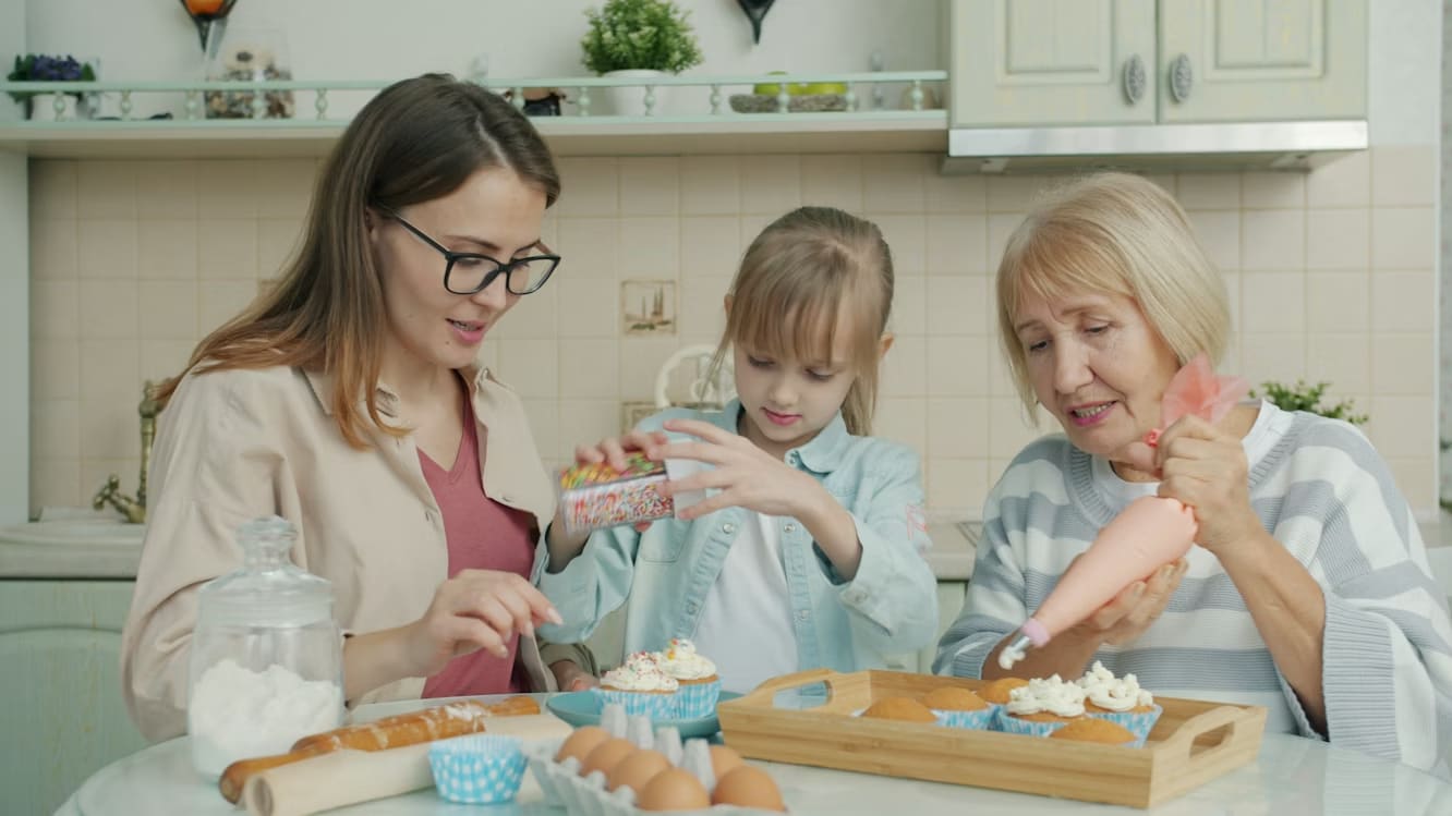 Mother's Day Is 10 Days Out. The Gifts That Outlive the Card